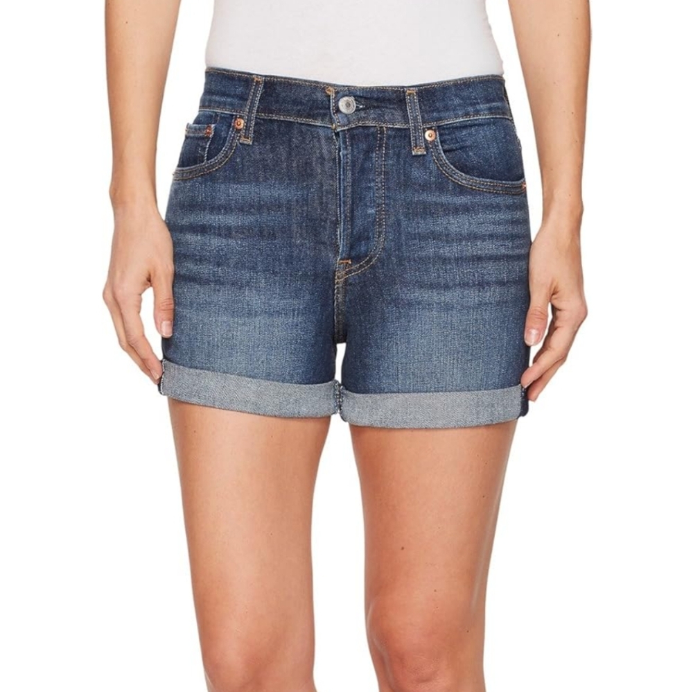Levi's wedgie shorts, size 27